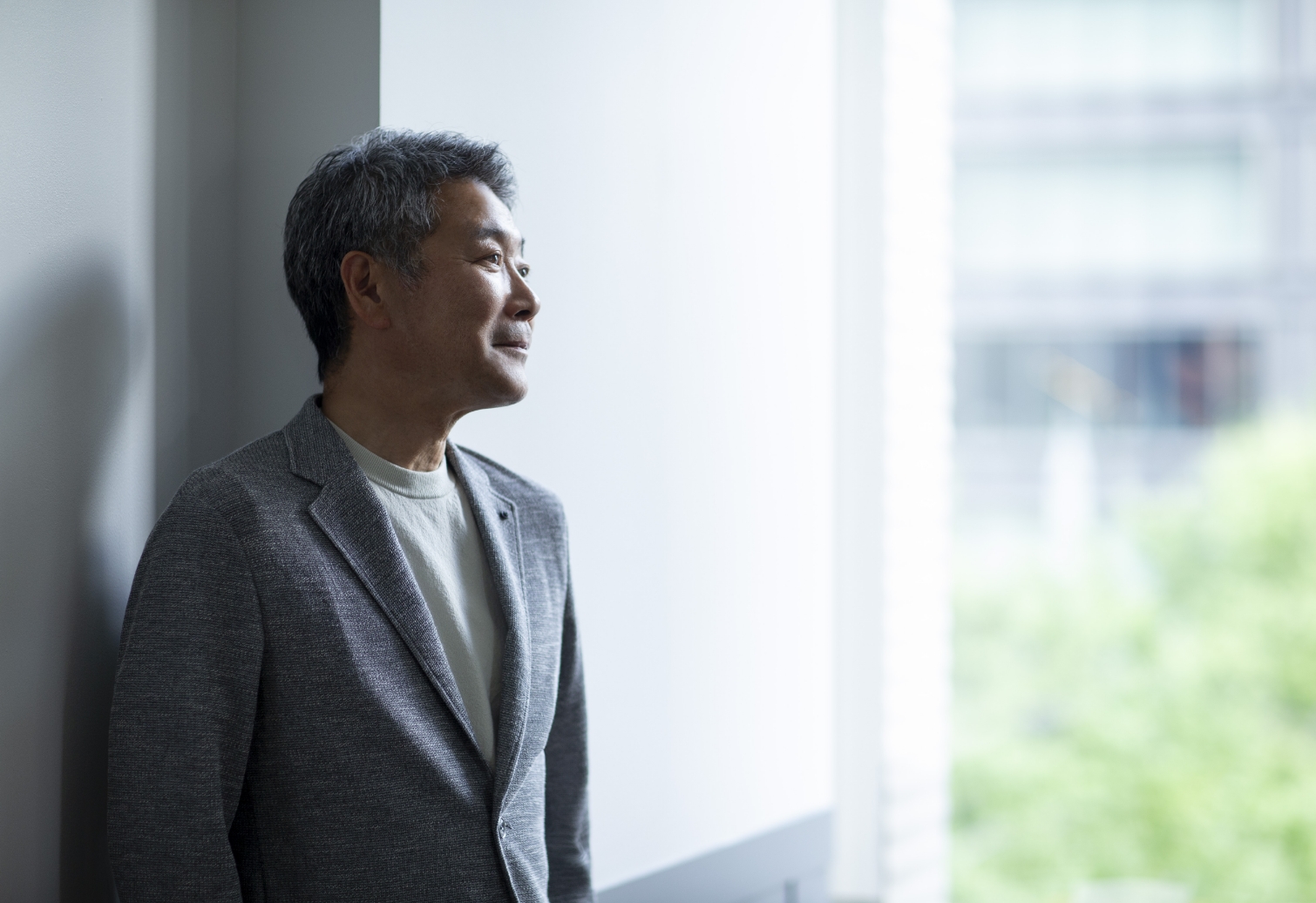 「光が、暮らしを導く。」